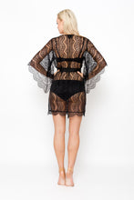 Rendezvous Short Robe